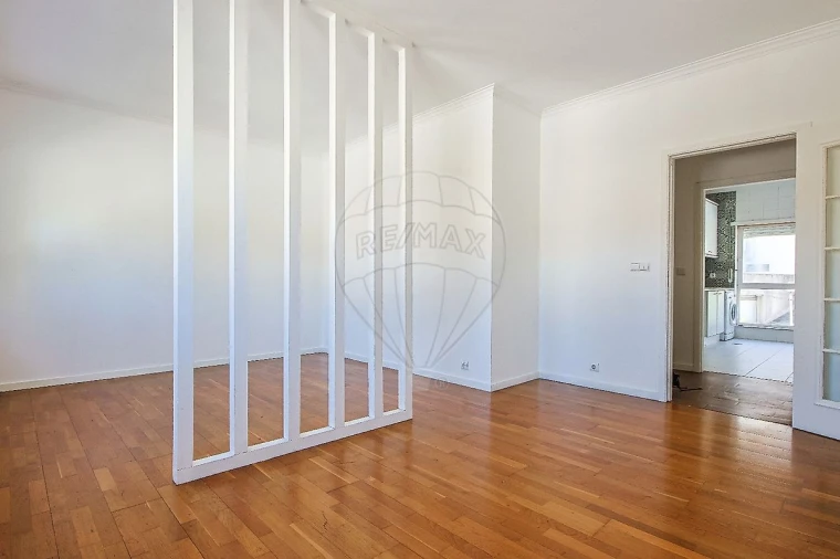 Apartamento T2 para Arrendamento em Santa Clara e Castelo Viegas Foto 19