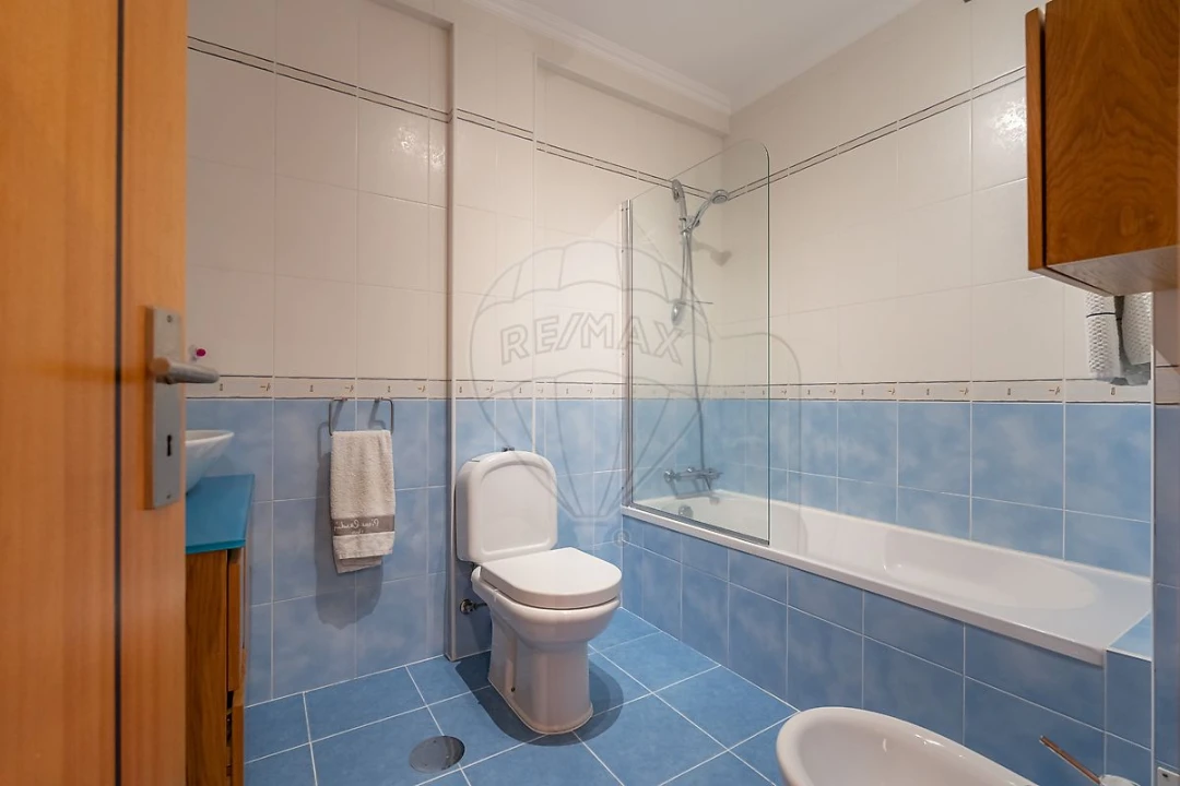 Apartamento T2 para Venda em Santa Clara e Castelo Viegas Foto 7