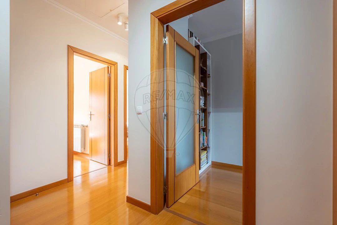 Apartamento T2 para Venda em Santa Clara e Castelo Viegas Foto 20