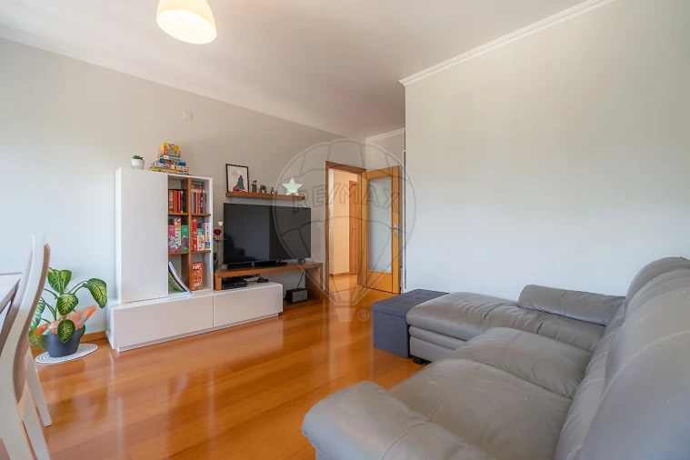 Apartamento T2 para Venda em Santa Clara e Castelo Viegas Foto 24