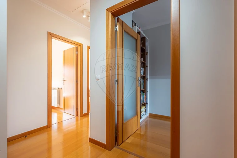 Apartamento T2 para Venda em Santa Clara e Castelo Viegas Foto 20