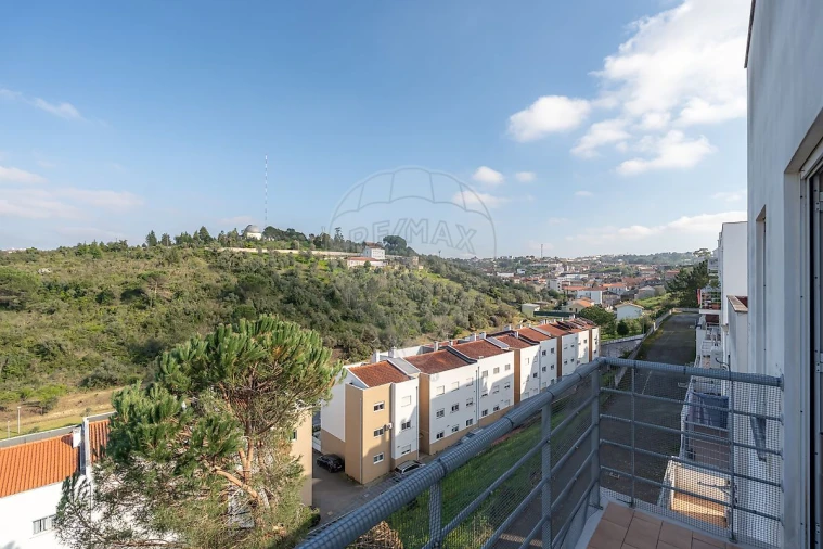 Apartamento T2 para Venda em Santa Clara e Castelo Viegas Foto 25