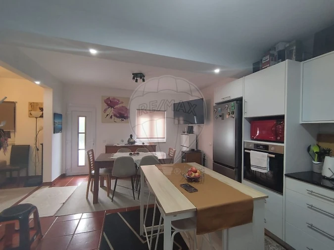 Moradia T2 para Venda em Abrunheira, Verride e Vila Nova da Barca Foto 12