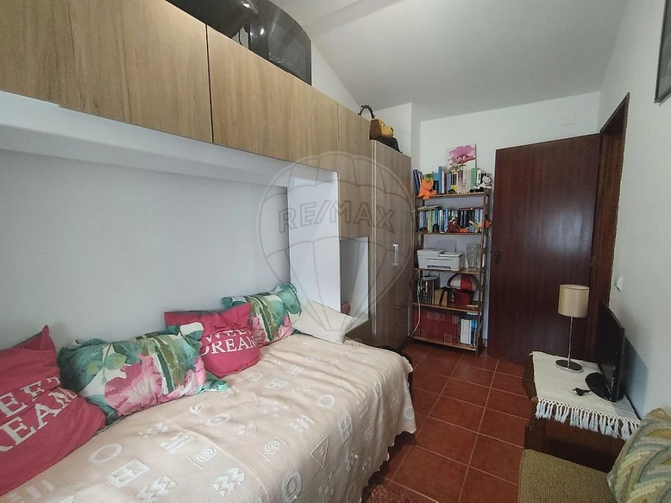 Moradia T2 para Venda em Abrunheira, Verride e Vila Nova da Barca Foto 3