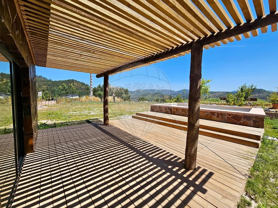 Moradia T3 para Venda em Ferreira do Zezere Foto 28