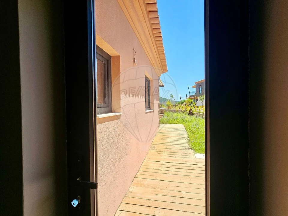 Moradia T3 para Venda em Ferreira do Zezere Foto 47