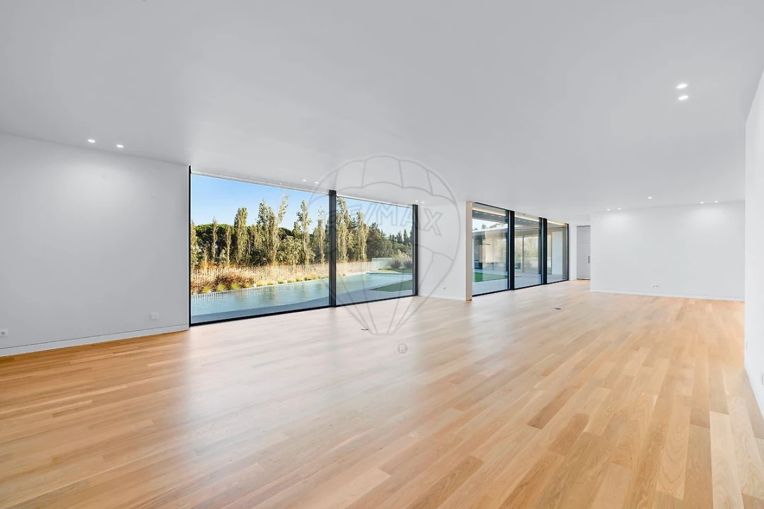 Moradia T5 para Venda em Santa Maria e São Miguel, São Martinho, São Pedro Penaferrim Foto 12