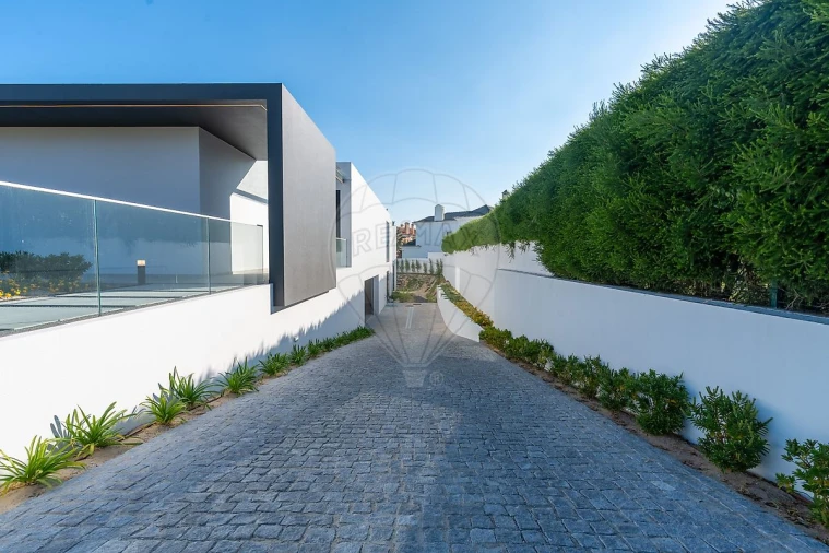 Moradia T5 para Venda em Santa Maria e São Miguel, São Martinho, São Pedro Penaferrim Foto 41