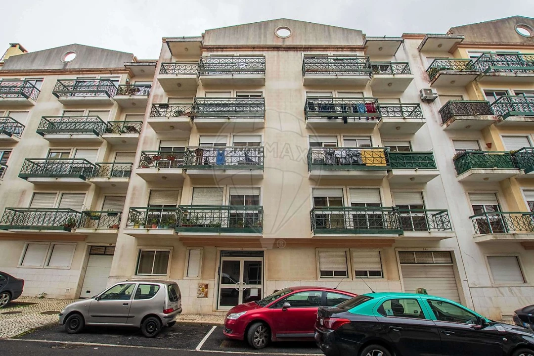 Apartamento T3 para Venda em Queluz e Belas Foto 19