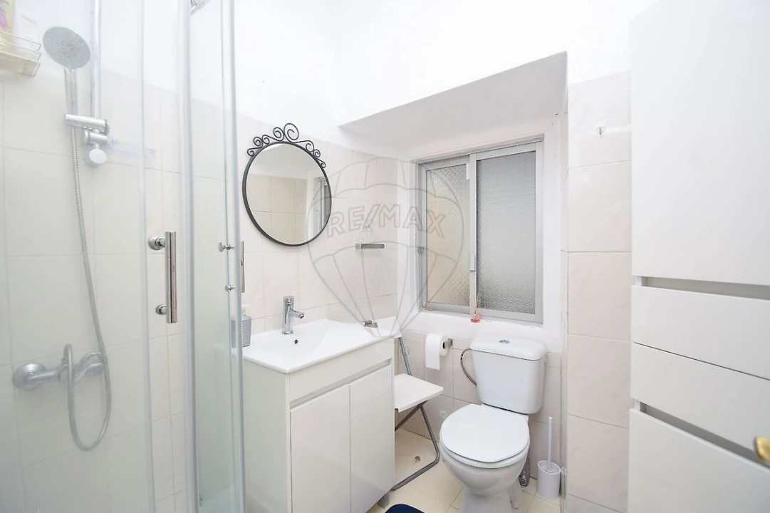 Moradia T2 para Venda em Colares Foto 14