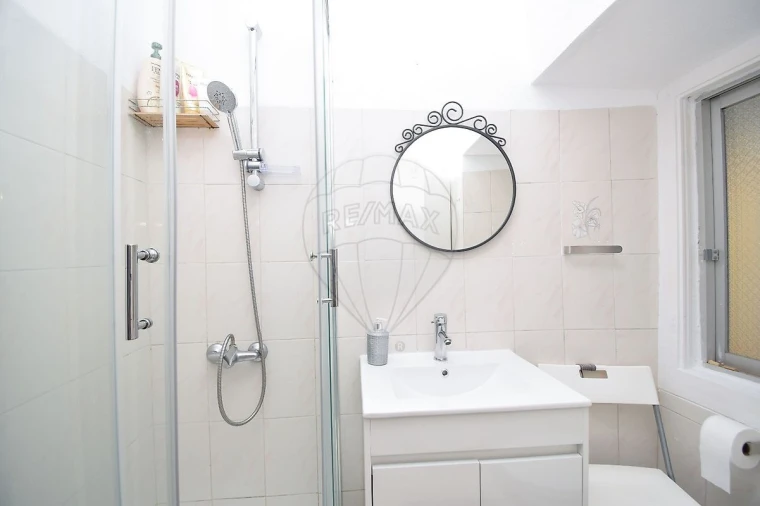 Moradia T2 para Venda em Colares Foto 15