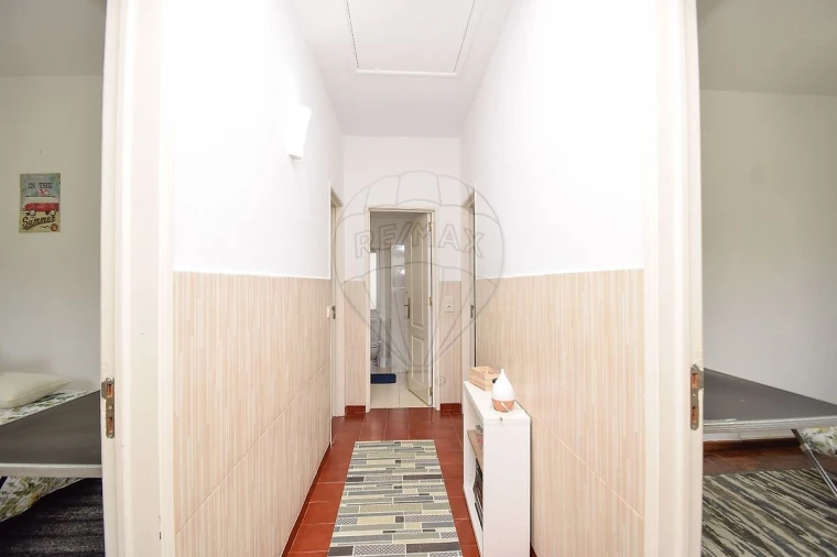 Moradia T2 para Venda em Colares Foto 9