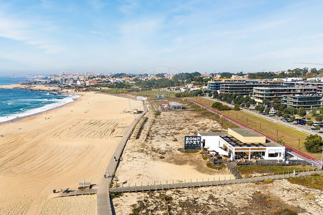 Apartamento T3 para Venda em Canidelo Foto 38