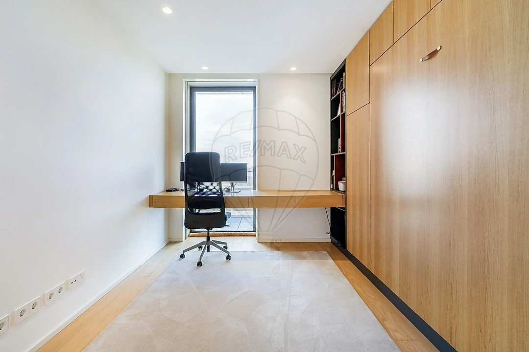 Apartamento T3 para Venda em Canidelo Foto 2