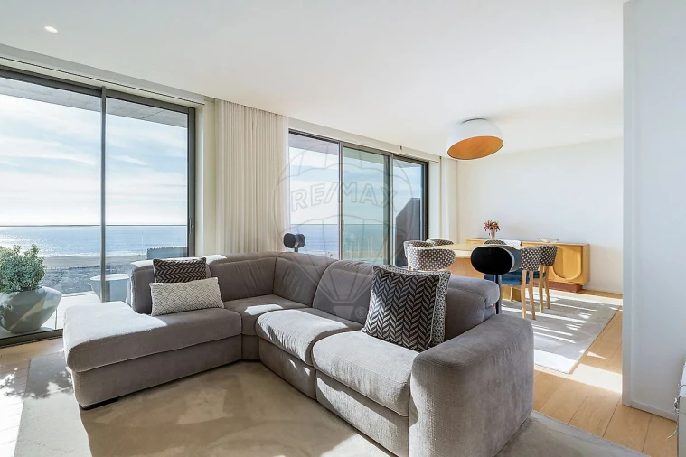 Apartamento T3 para Venda em Canidelo Foto 10