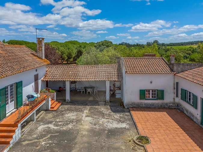 Quinta T3 para Venda em Alcoentre Foto 32