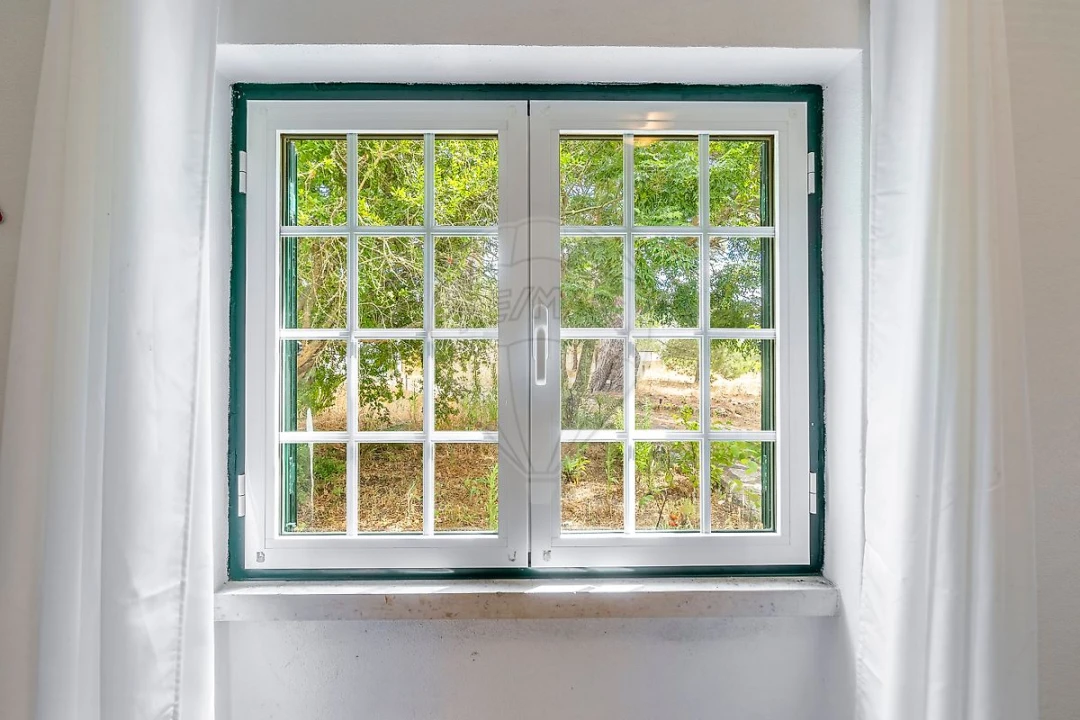 Quinta T3 para Venda em Alcoentre Foto 48