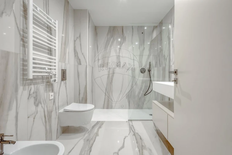 Apartamento T1 para Arrendamento em Santa Marinha e São Pedro da Afurada Foto 1