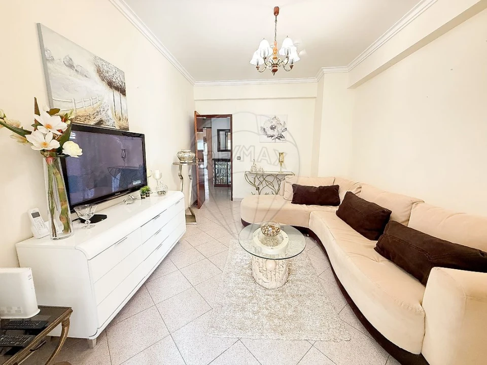 Apartamento T2 para Venda em Amora Foto 29