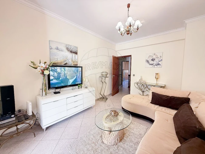 Apartamento T2 para Venda em Amora Foto 27