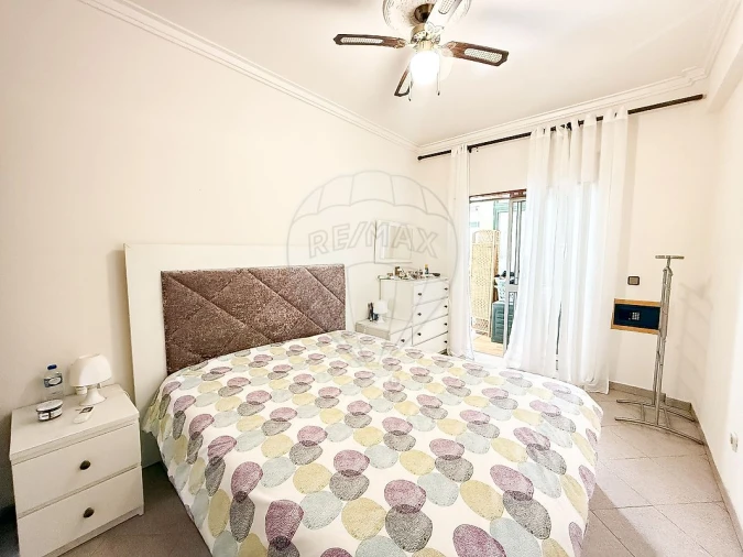 Apartamento T2 para Venda em Amora Foto 32