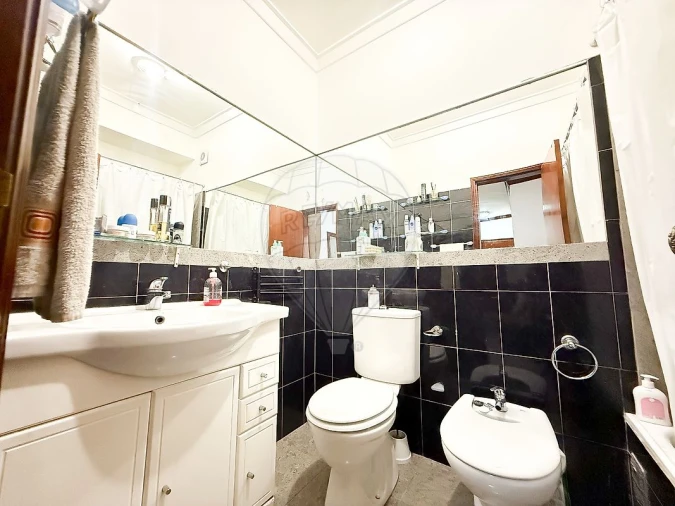 Apartamento T2 para Venda em Amora Foto 38