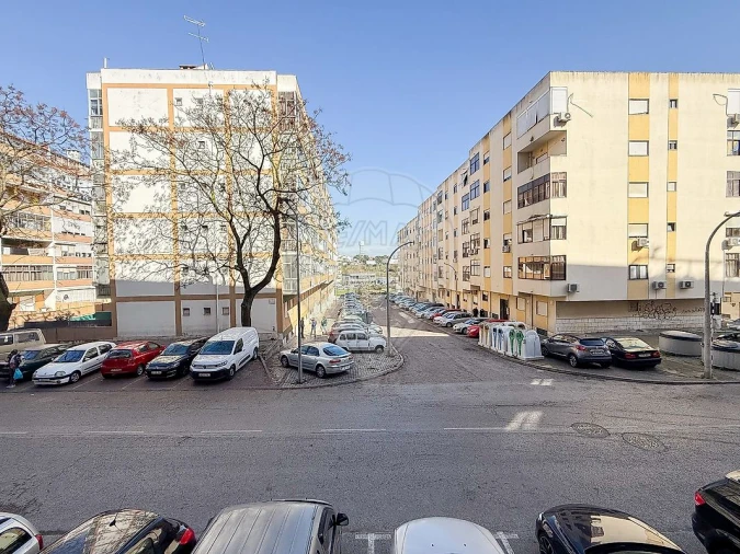 Apartamento T2 para Venda em Amora Foto 22