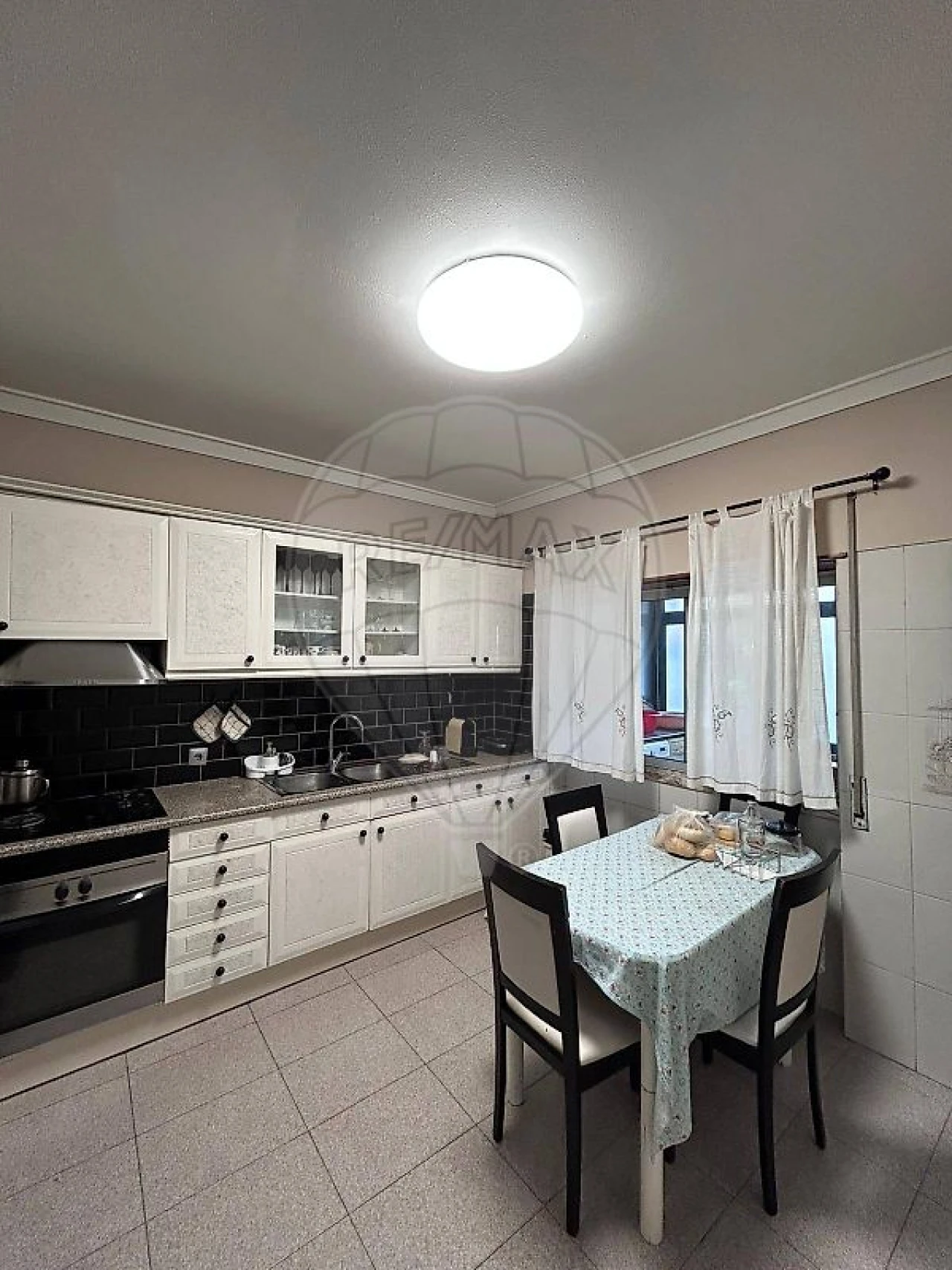 Apartamento T2 para Venda em Amora Foto 8