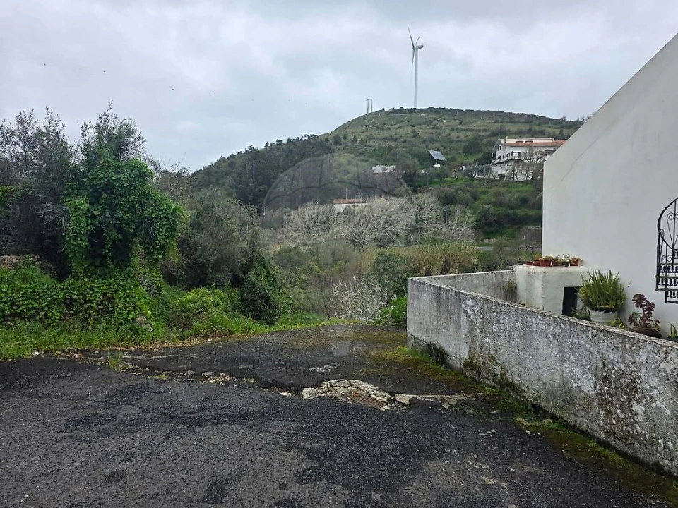 Terreno para Venda em Lousa Foto 9