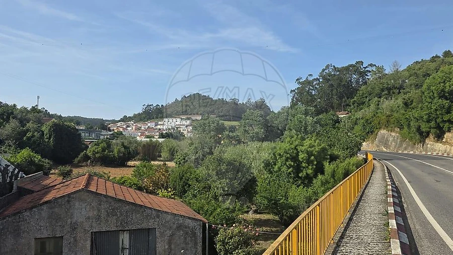 Terreno para Venda em Lousa