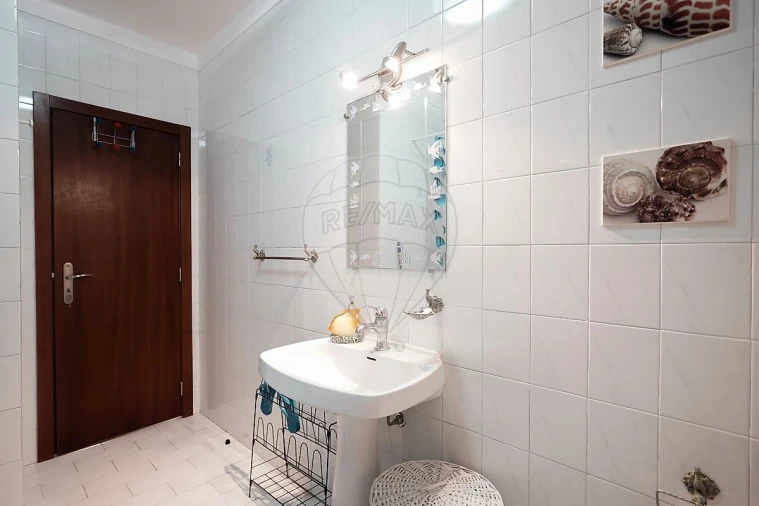 Apartamento T1 para Venda em Ferrel Foto 20