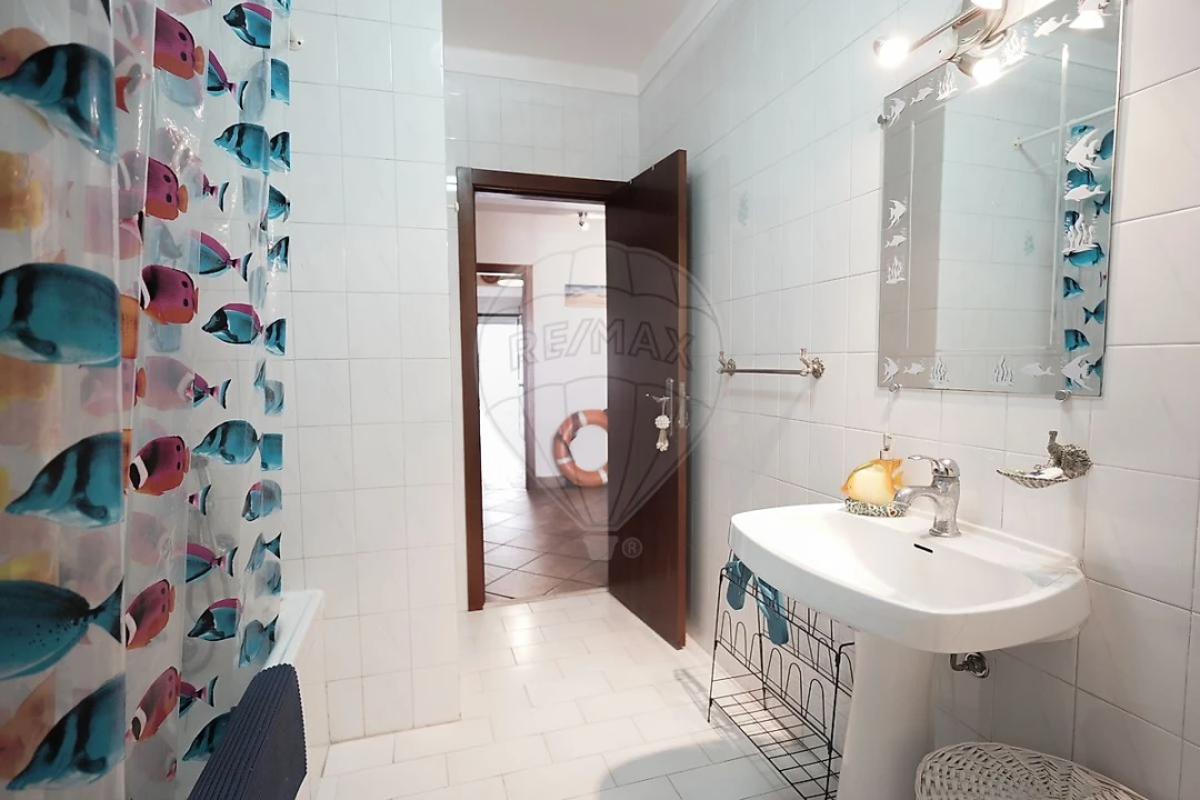 Apartamento T1 para Venda em Ferrel Foto 19