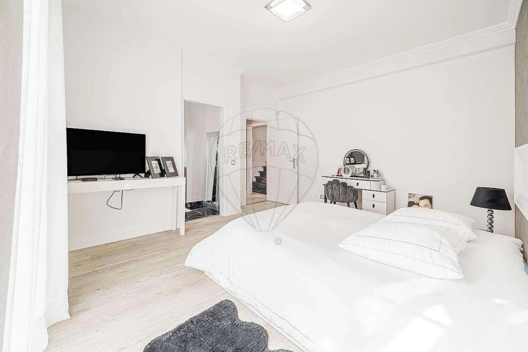 Moradia T4 para Venda em Santa Maria e São Miguel, São Martinho, São Pedro Penaferrim Foto 22