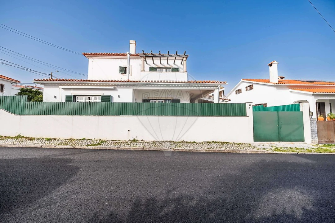 Moradia T4 para Venda em Santa Maria e São Miguel, São Martinho, São Pedro Penaferrim Foto 38