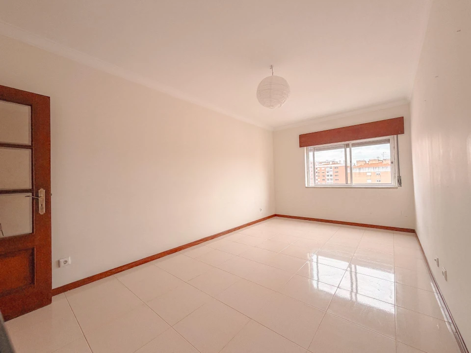 Apartamento T2 para Venda em Cacém e São Marcos Foto 1