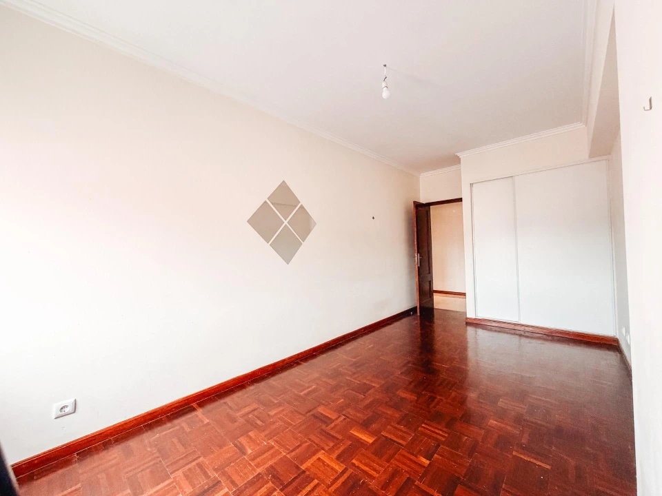 Apartamento T2 para Venda em Cacém e São Marcos Foto 10