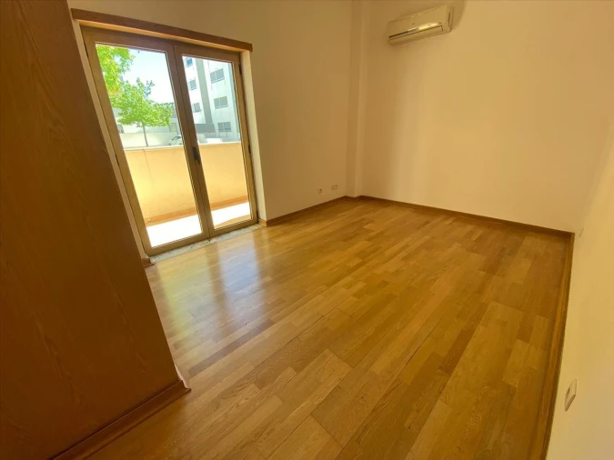Apartamento T2 para Venda em Sande Vila Nova e Sande São Clemente Foto 9