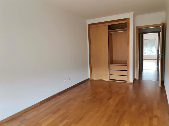 Apartamento T2 para Venda em Loule (São Clemente) Foto 17