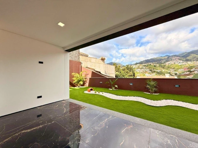 Moradia T3 para Venda em Santo Antonio Foto 17