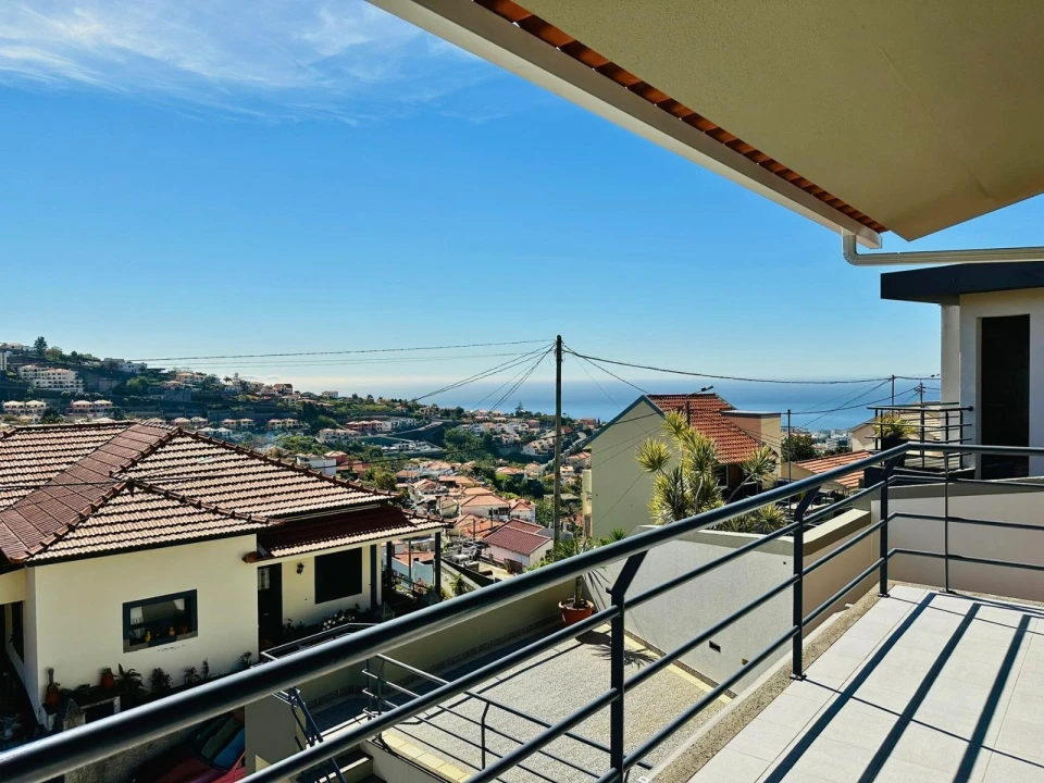 Moradia T3 para Venda em São Roque Foto 21