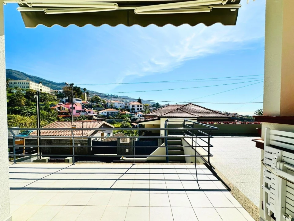 Moradia T3 para Venda em São Roque Foto 35