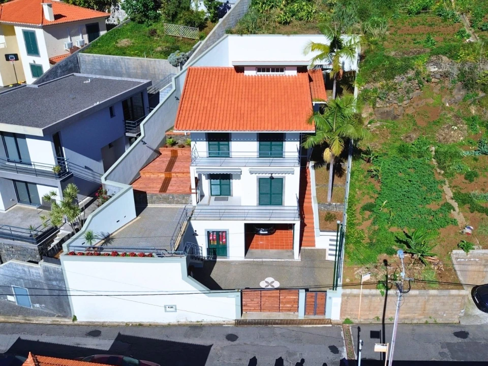 Moradia T3 para Venda em São Roque Foto 40