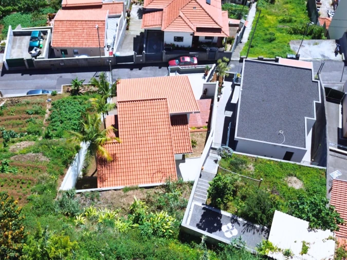 Moradia T3 para Venda em São Roque Foto 42