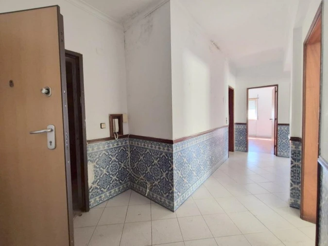 Apartamento T2 para Venda em Rio de Mouro Foto 13