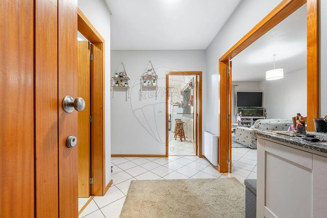 Apartamento T3 para Venda em Taide Foto 3