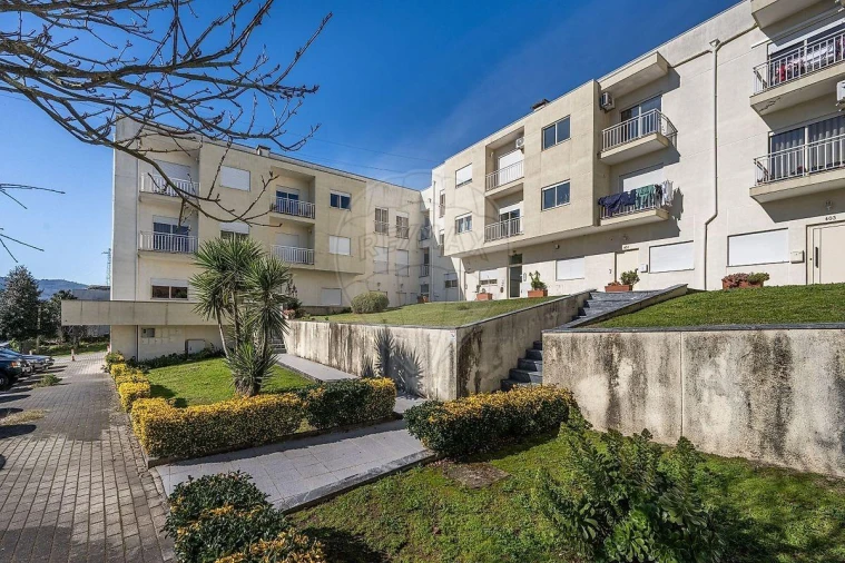 Apartamento T3 para Venda em Taide Foto 1