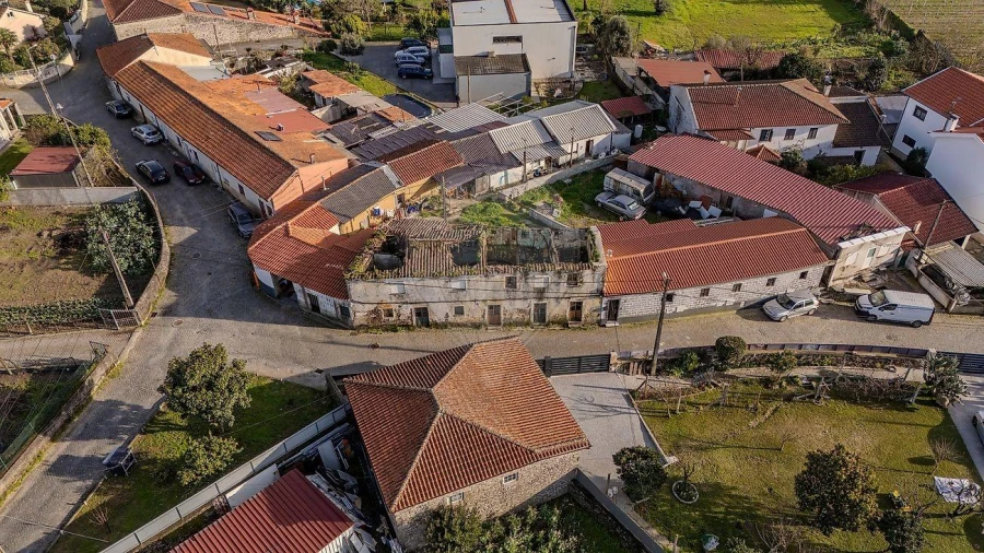 Moradia T6 para Venda em Braga (Maximinos, Sé e Cividade) Foto 1