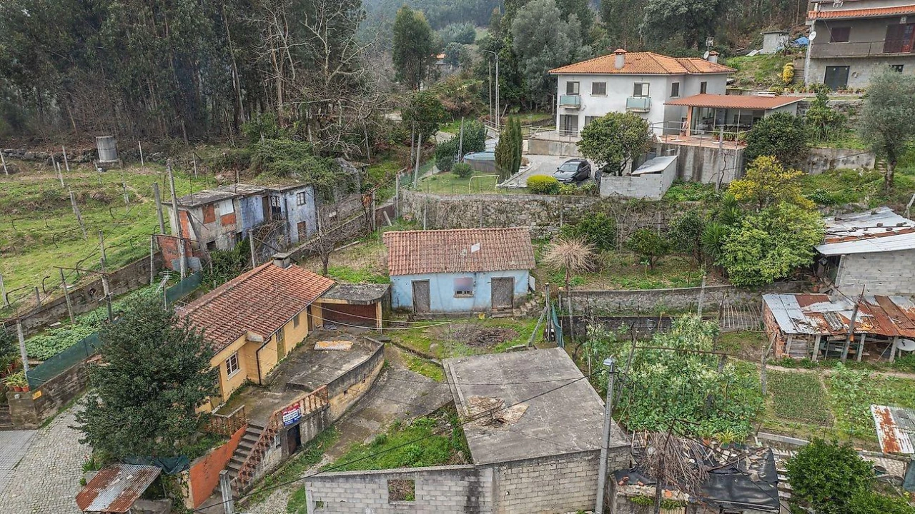 Moradia T1 para Venda em Caires Foto 5