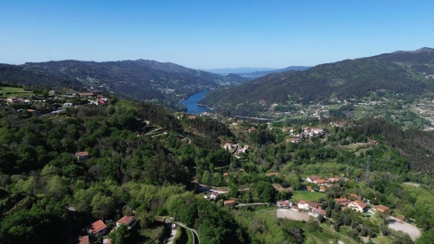 Moradia T2 para Venda em Ventosa e Cova