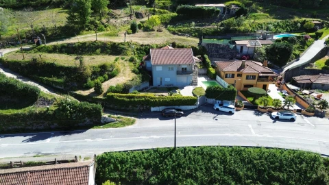 Moradia T2 para Venda em Ventosa e Cova